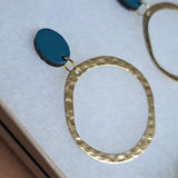 Stud earrings with brass hoop - teal