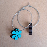 Daisy flower hoop earrings - turquoise